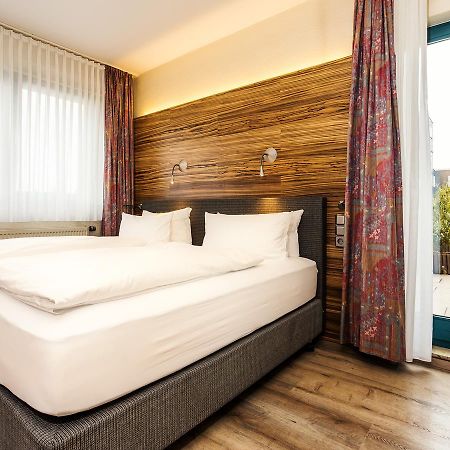 Hotel & Wirtshaus Hansen Bergisch Gladbach Esterno foto