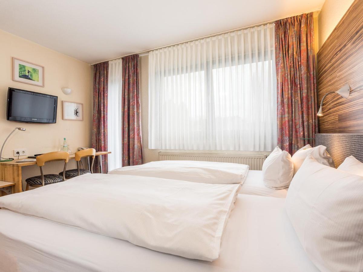 Hotel & Wirtshaus Hansen Bergisch Gladbach Esterno foto
