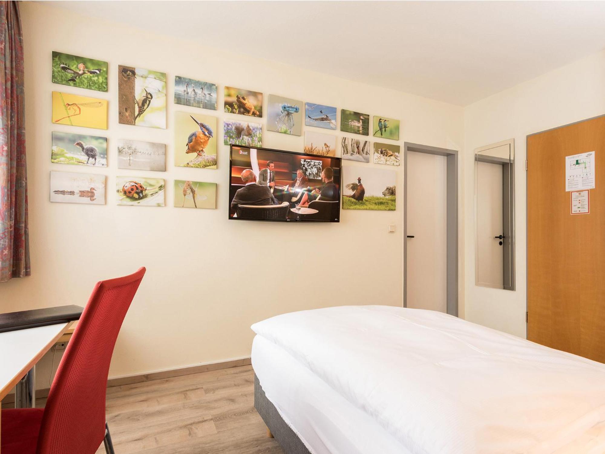 Hotel & Wirtshaus Hansen Bergisch Gladbach Esterno foto