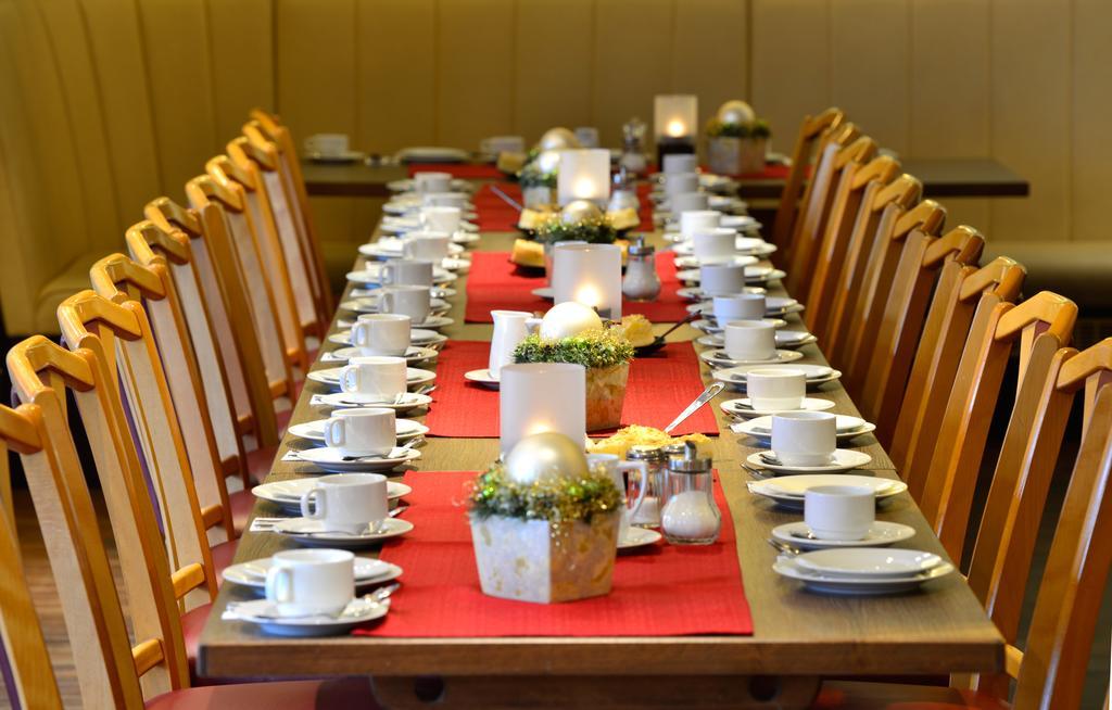 Hotel & Wirtshaus Hansen Bergisch Gladbach Esterno foto