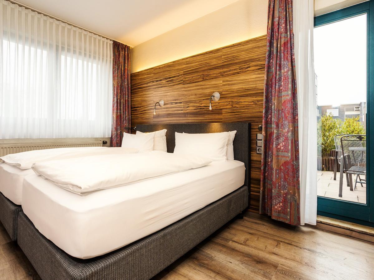 Hotel & Wirtshaus Hansen Bergisch Gladbach Esterno foto